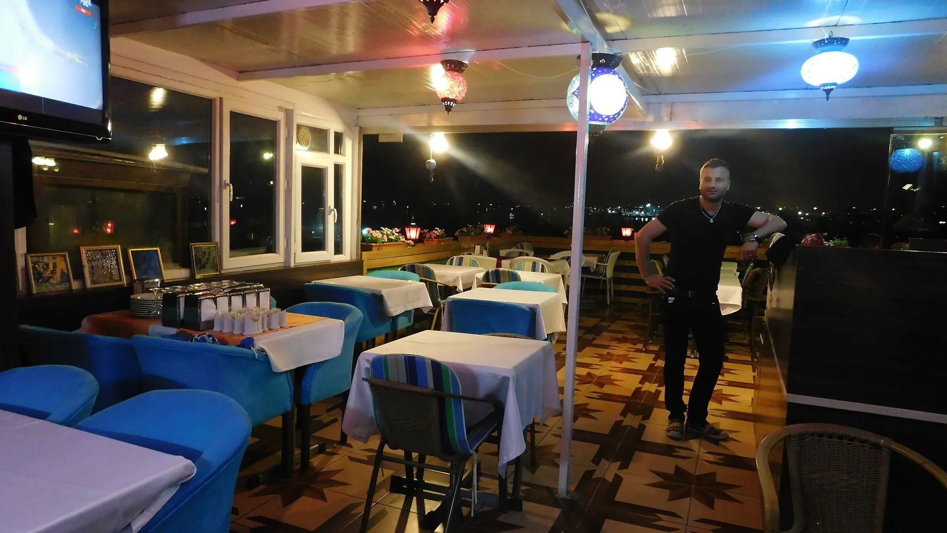 Ast Hotel Стамбул